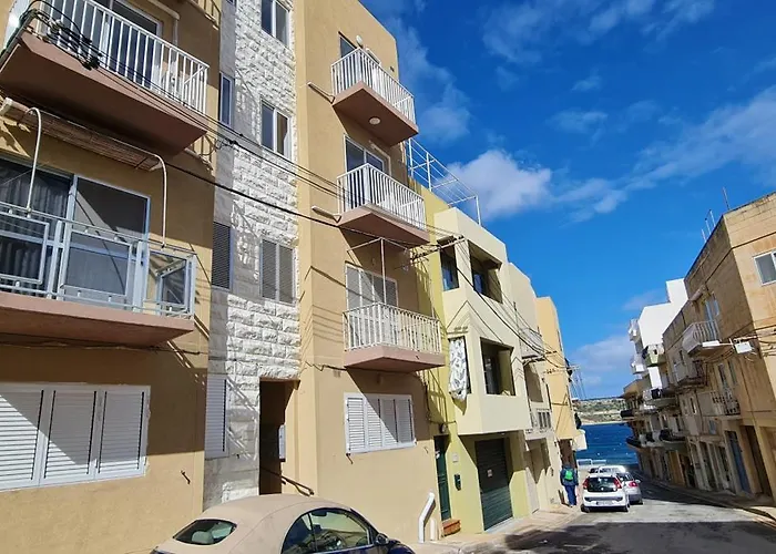 Seaside Serenity 8 - Few Mins Walk To The Beach